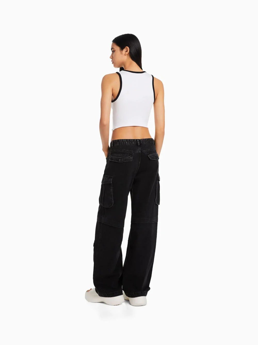 Multi-pocket cargo jeans - Image 3